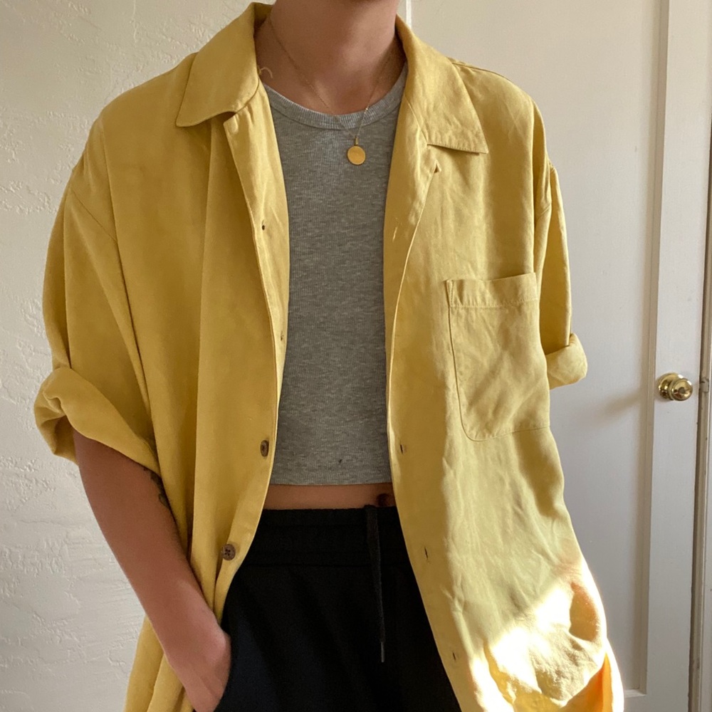 Vintage yellow shirt